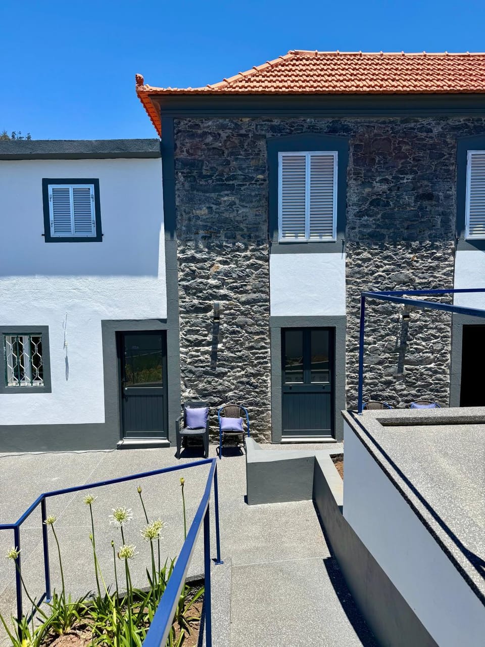Stone and Soul - Guesthouse in Calheta House in Madeira District