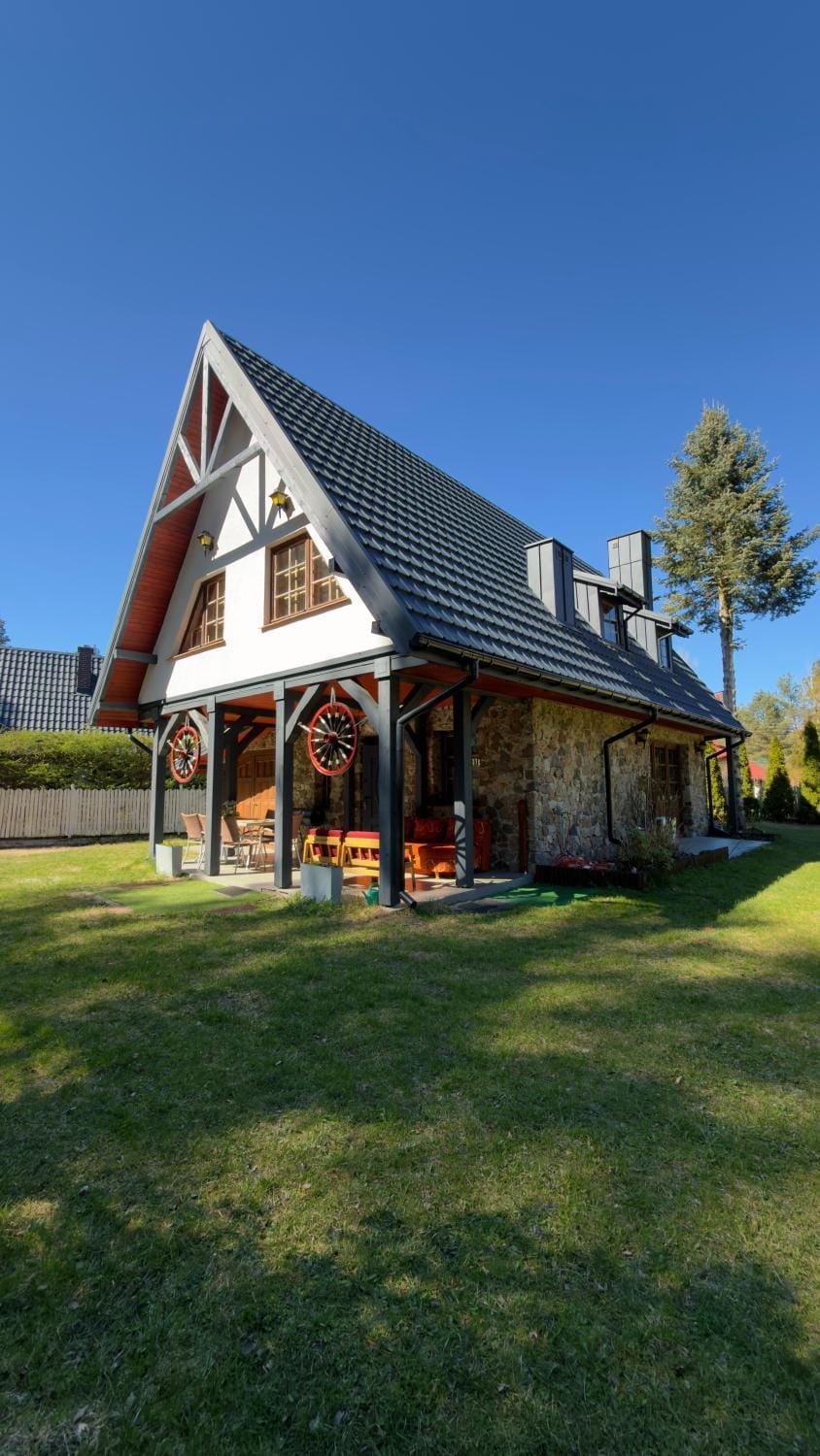Property building, Garden, Garden view