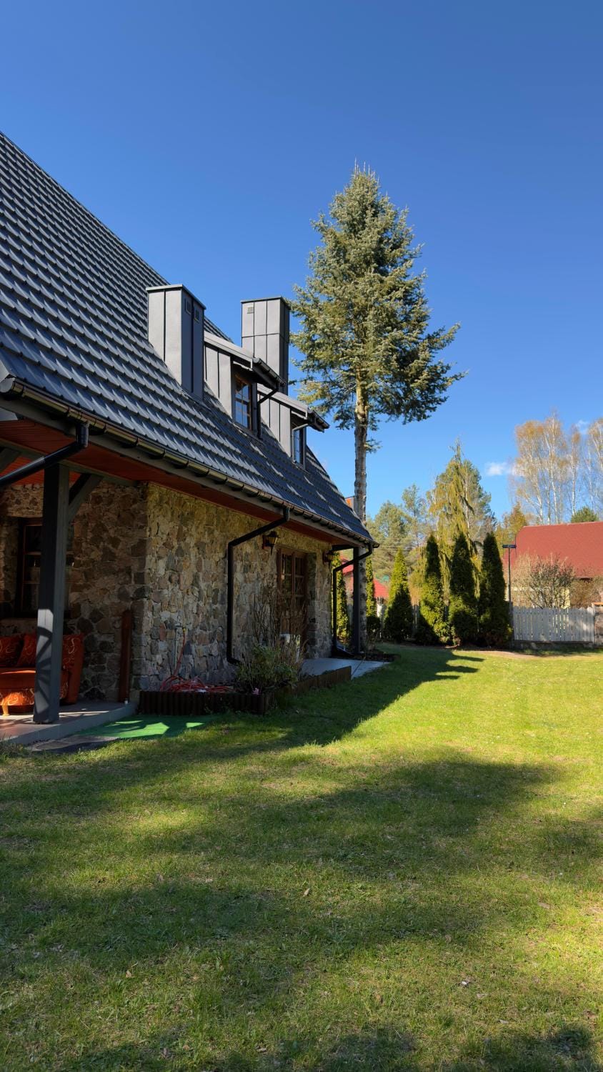 Property building, Garden, Garden view