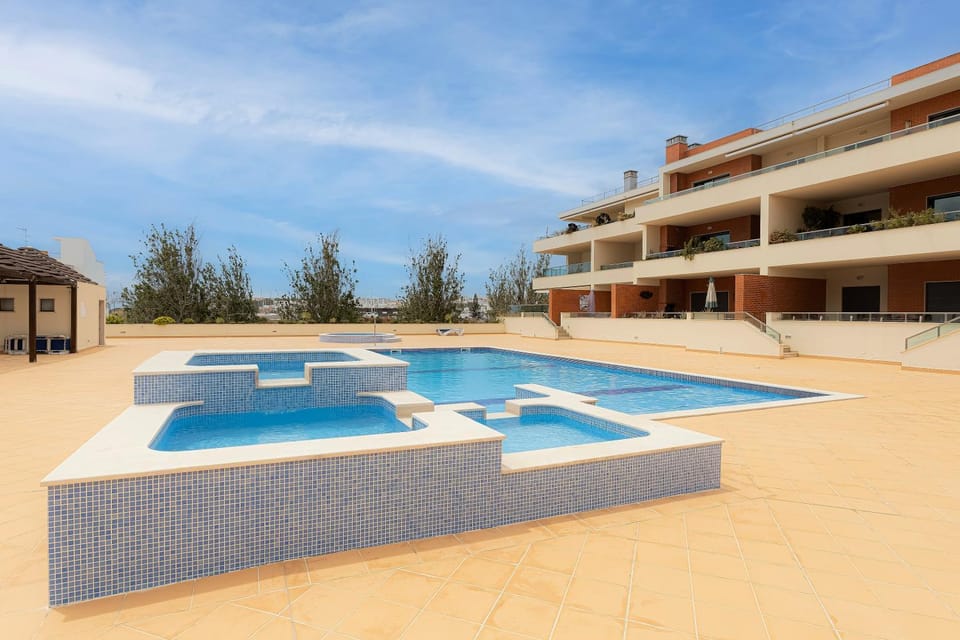 Laguna Vista Lagos , four Bedroom Luxury Penthouse Apartment in Lagos