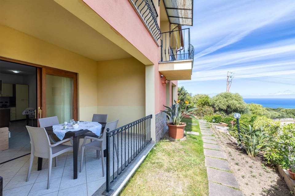 Sea View Isola Rossa Apartment 6 House in Sardinia