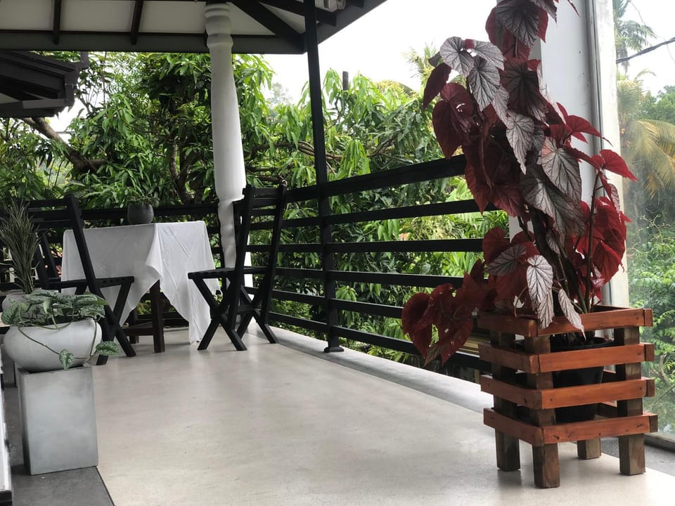 Thalkote House Apartment in Southern Province