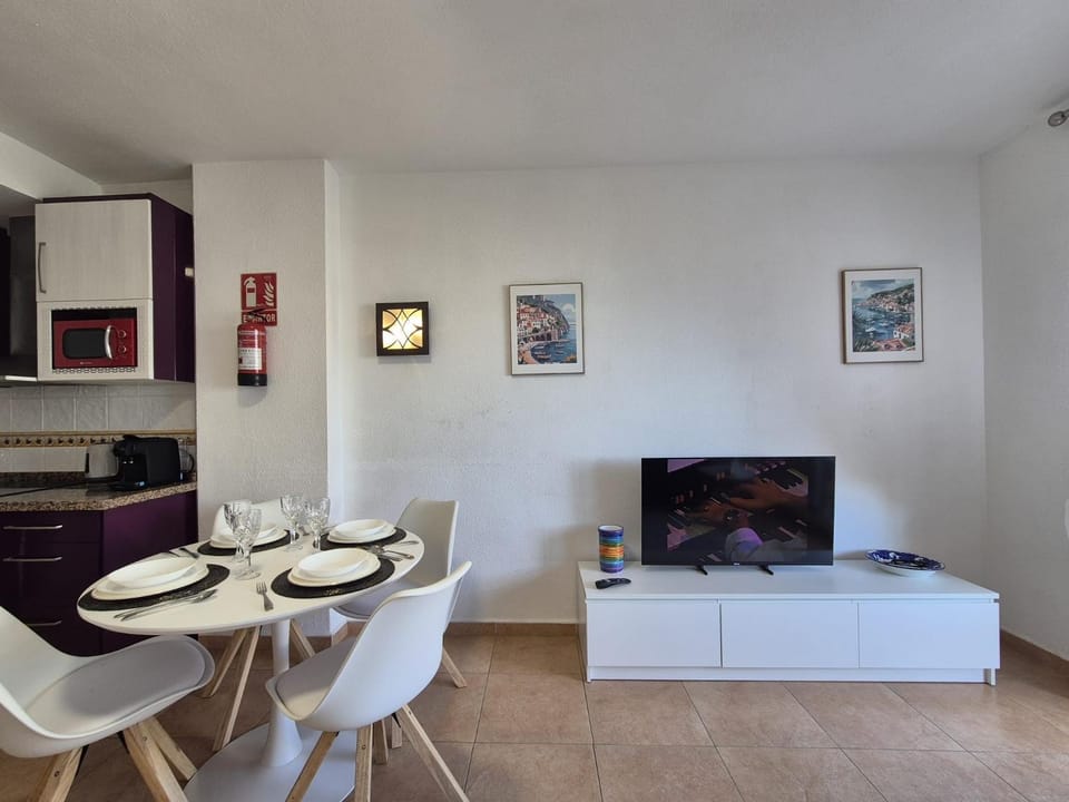 Benal Beach Beautiful 1 bed apt Apartment in Benalmadena
