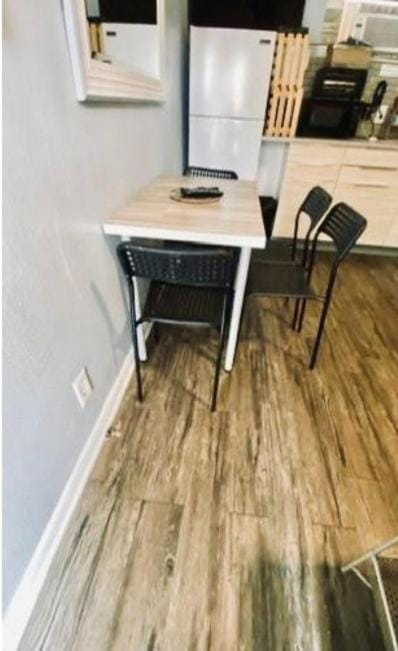 Hollywood Studio Near Beach & Parking Apartment in Hollywood