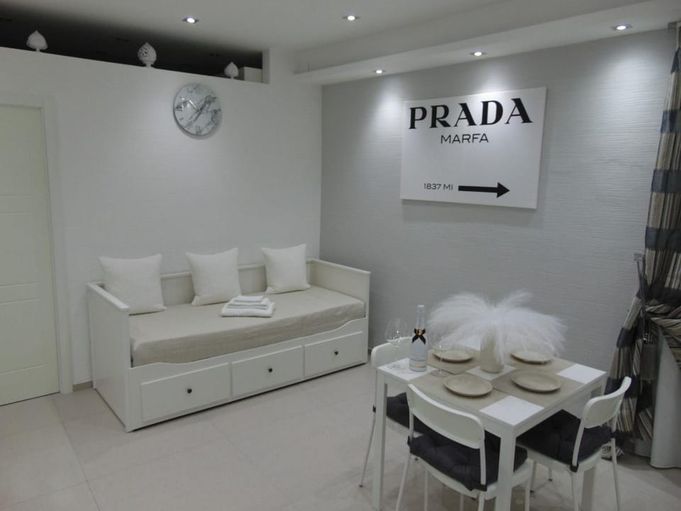 CLAROSE Apartment Apartment in Bari