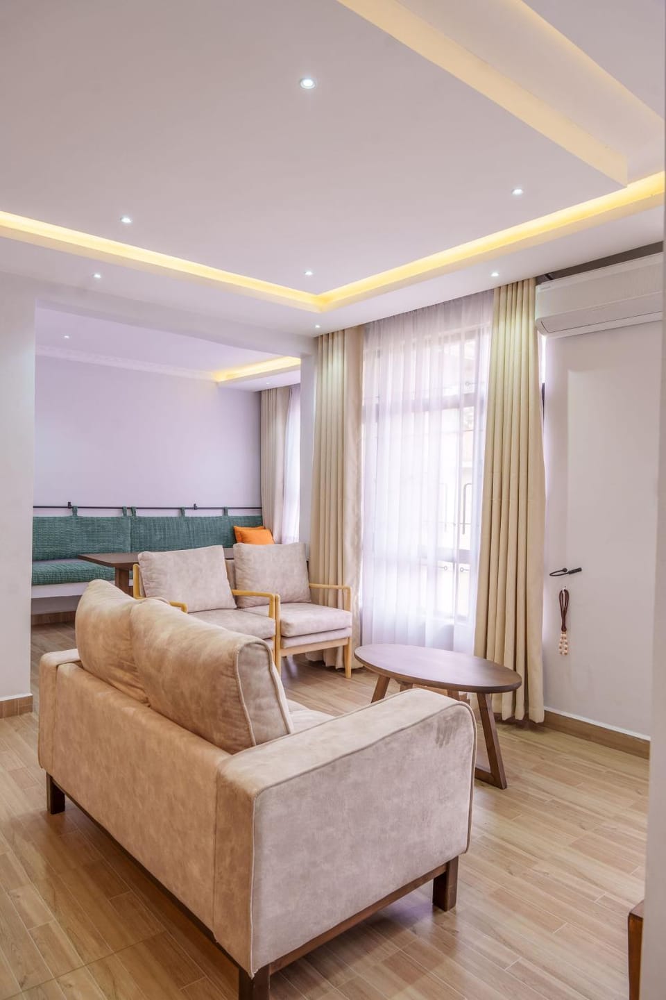 Living room, Seating area, Dining area, Dinner, Dinner