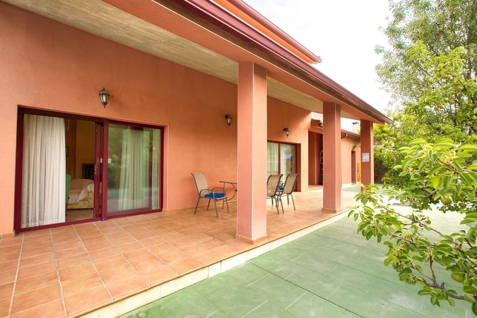 Patio, Garden, Balcony/Terrace, Garden view