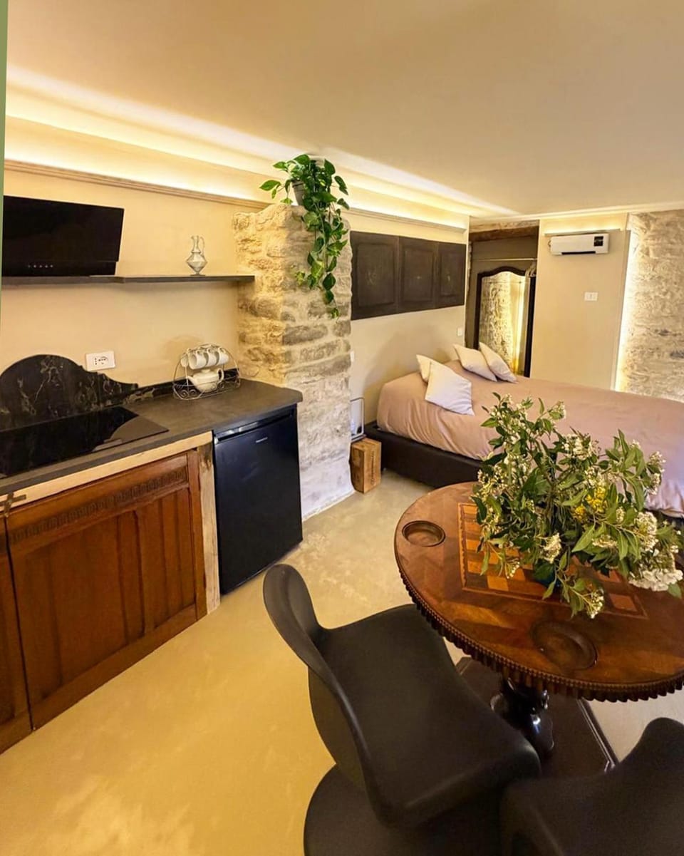 Borgo Spescia -La Giustiniano- Piscina Parco Relax Bed and Breakfast in Emilia-Romagna