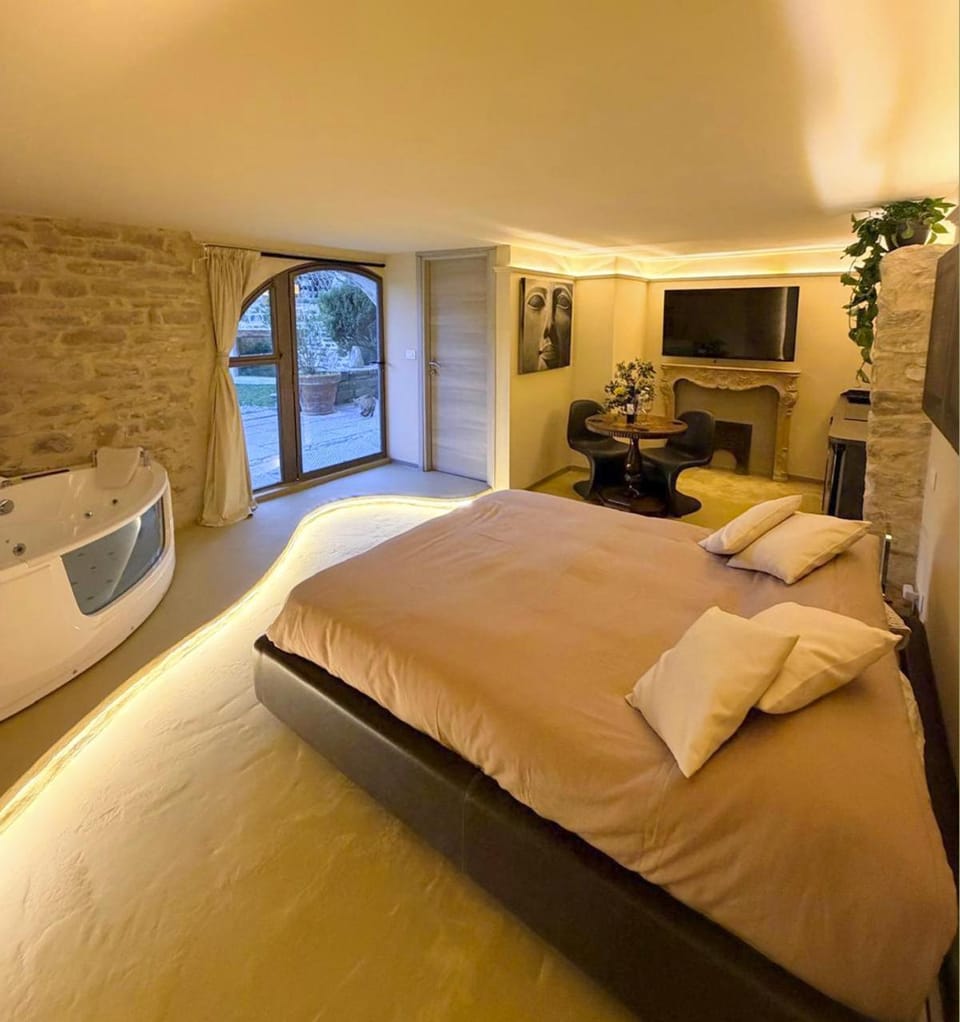 Borgo Spescia -La Giustiniano- Piscina Parco Relax Bed and Breakfast in Emilia-Romagna