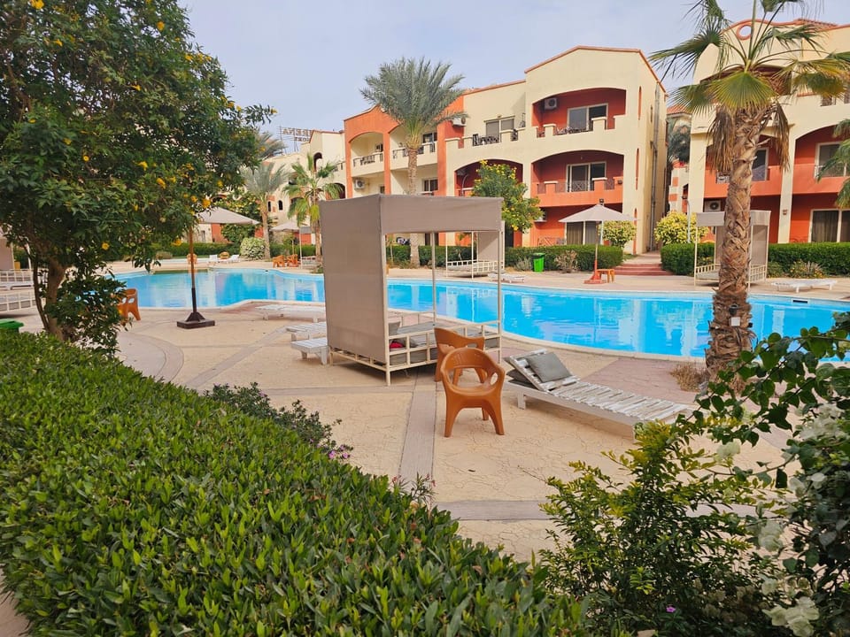 Excellent Pool & Beach inc Furnished Private Roof Apartment in South Sinai Governorate