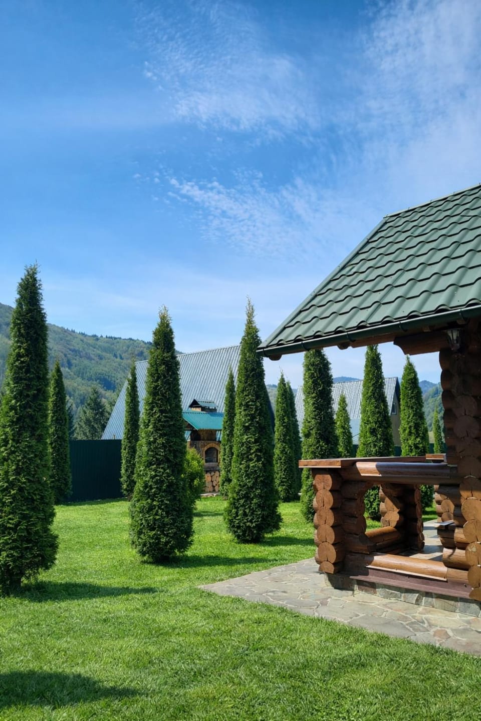 Skywood Apartment in Ukraine