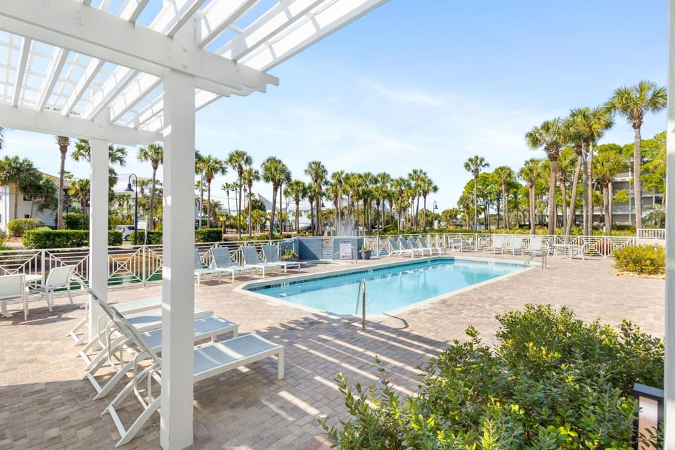 Sea La Vie House in South Walton County
