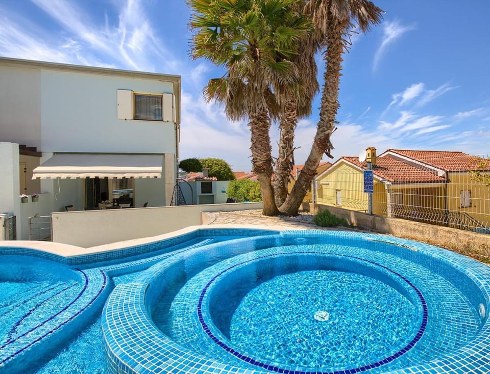 Palma-kuća sa 2 spavaće sobe Apartment in Banjole