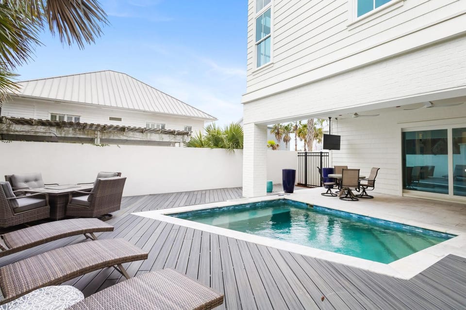 Sea Turtle Cottage House in South Walton County