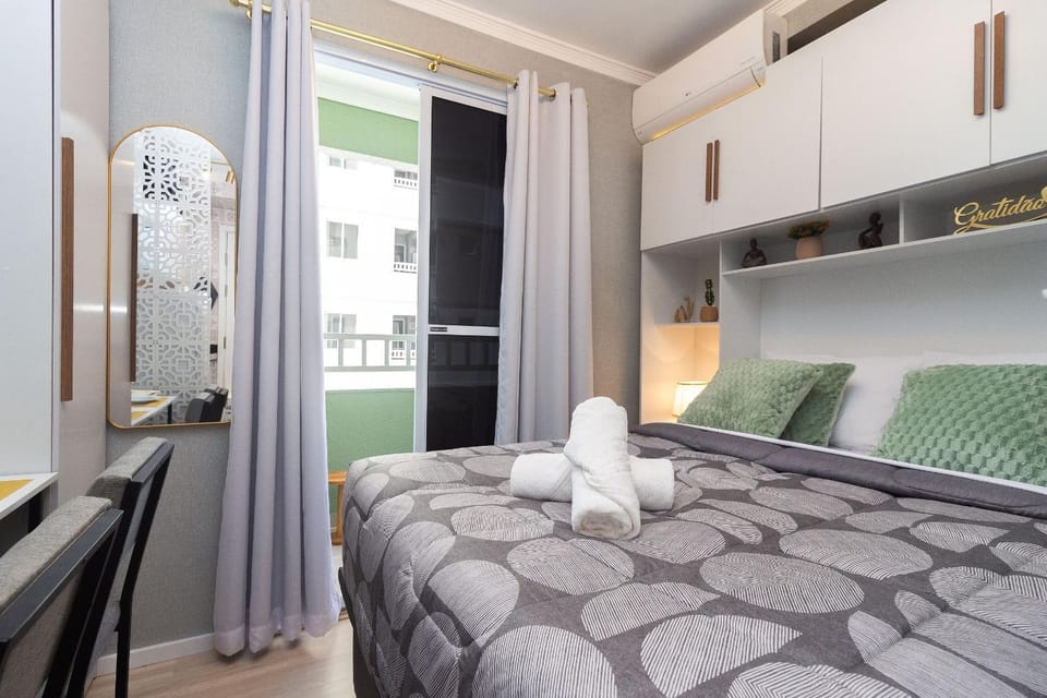 Bed, Photo of the whole room, Bedroom, towels, wardrobe