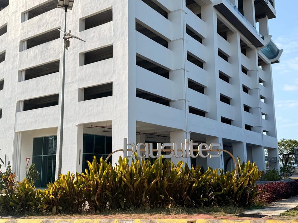Baysuite by Peach 2BR 2Bathroom 3 Queen Beds Apartment in Kota Kinabalu