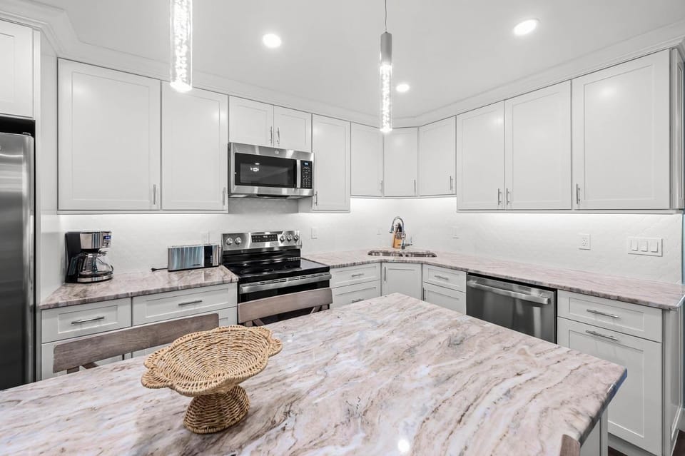 #111 Sanibel Moorings Gulf Front House in Sanibel Island