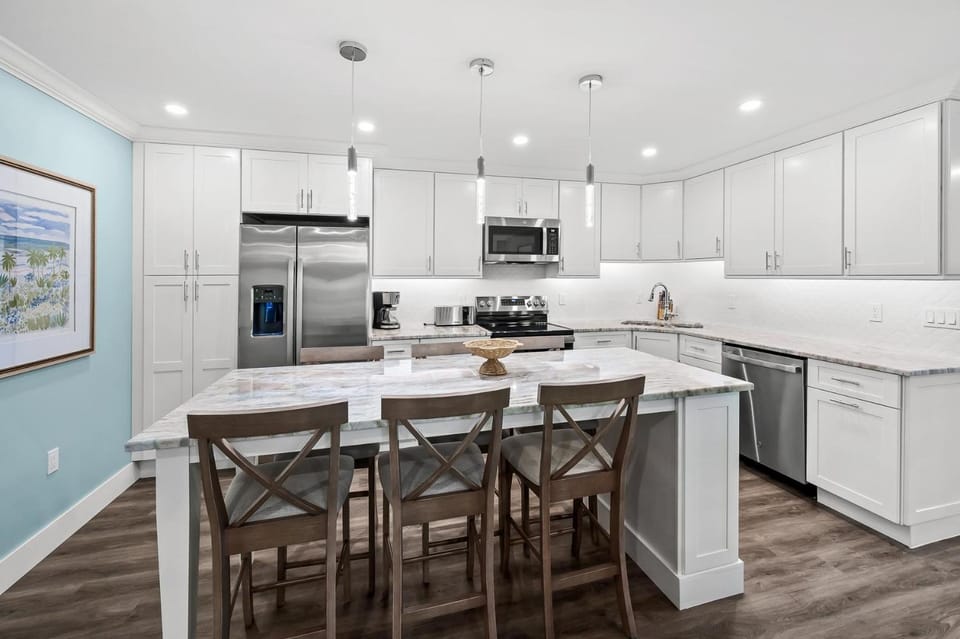 #111 Sanibel Moorings Gulf Front House in Sanibel Island