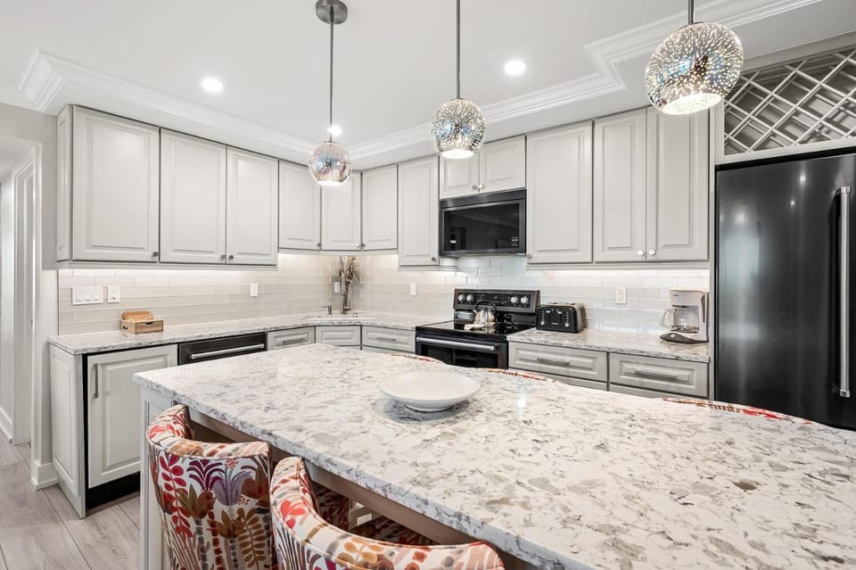 #1111 Sanibel Moorings Gulf Front House in Sanibel Island