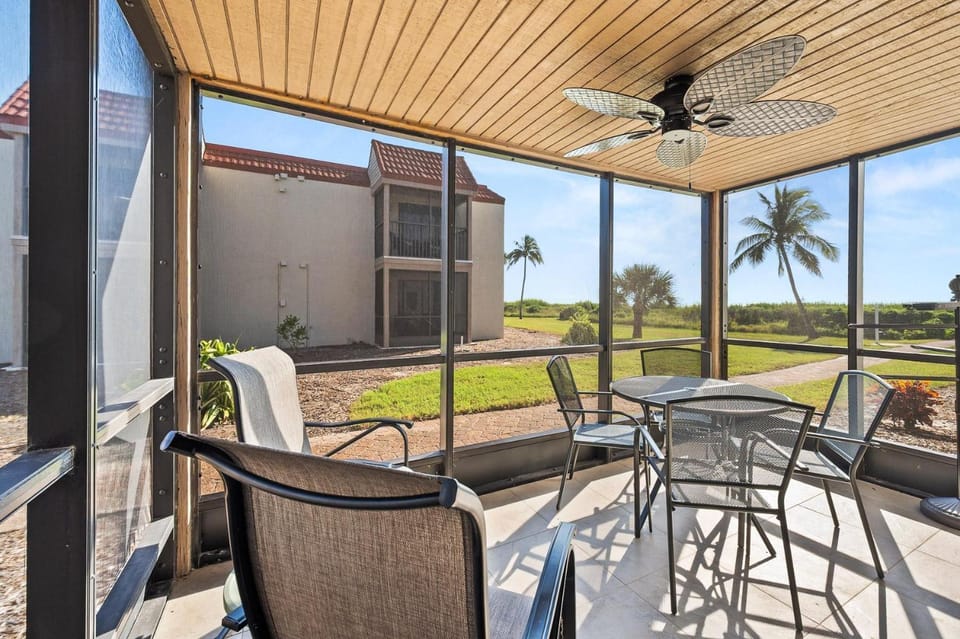#121 Sanibel Moorings Gulf Front House in Sanibel Island