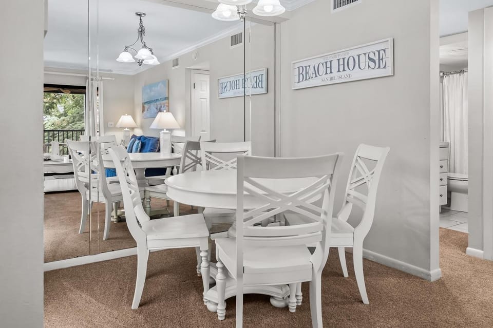 #1442 Sanibel Moorings Dock View House in Sanibel Island