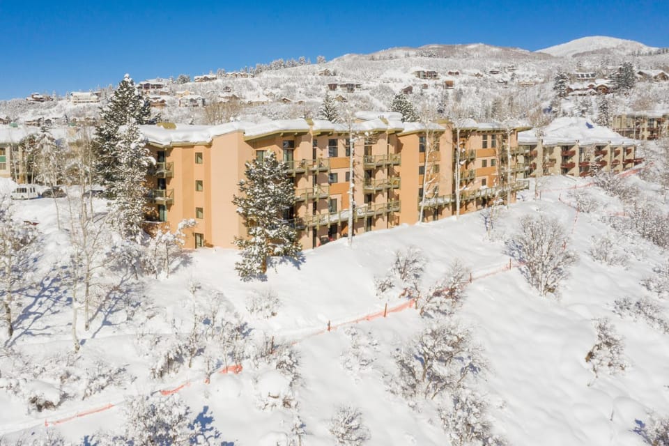 CB311 - Storm Meadows Club B Condominiums Apartment in Steamboat Springs