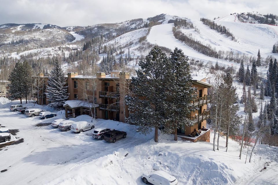 CB315 - Storm Meadows Club B Condominiums Apartment in Steamboat Springs