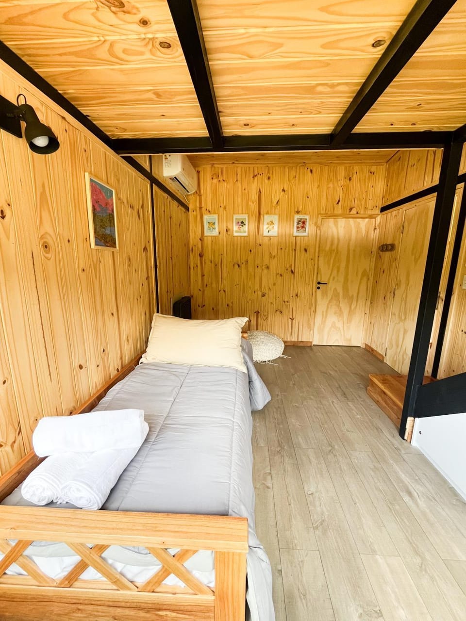 Bed, Bedroom, bunk bed