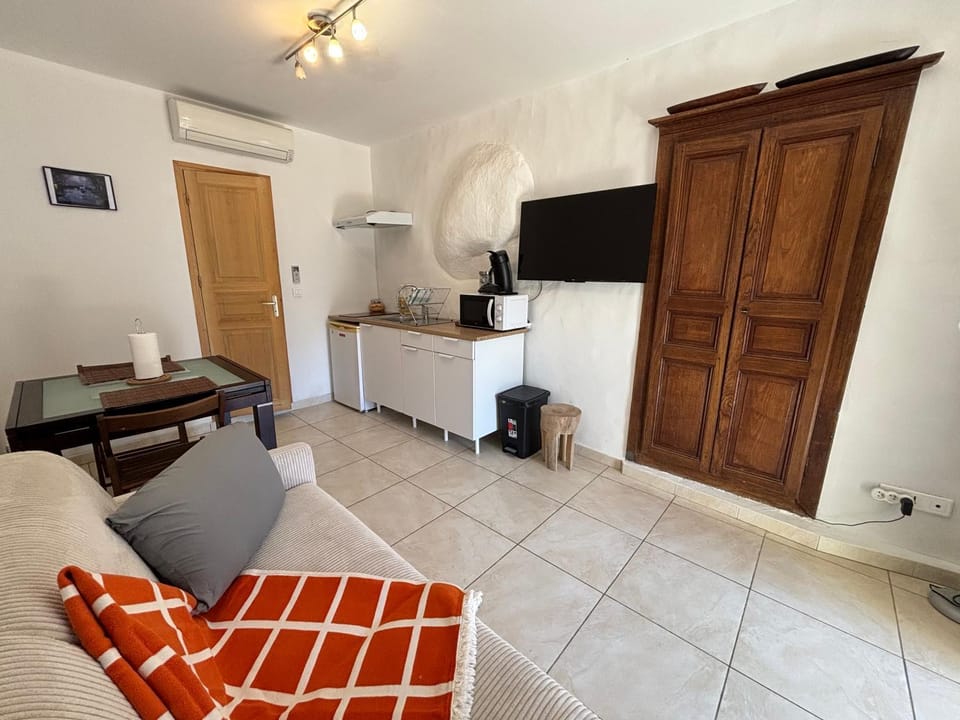 Studio maison de village Ota porto 2 Apartment in Ota