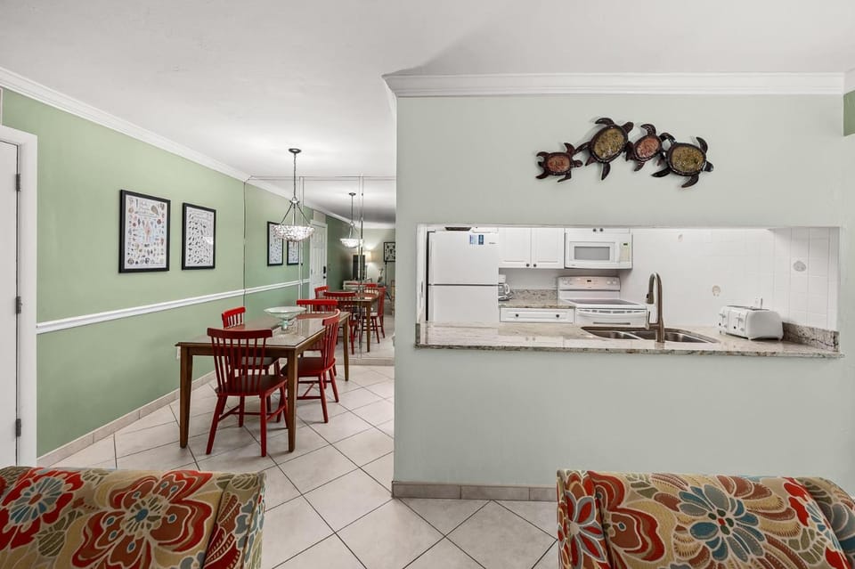 #642 Sanibel Moorings Courtyard View House in Sanibel Island