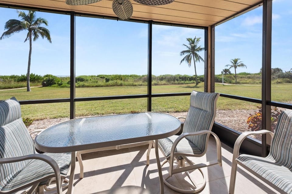 #521 Sanibel Moorings Gulf Front House in Sanibel Island