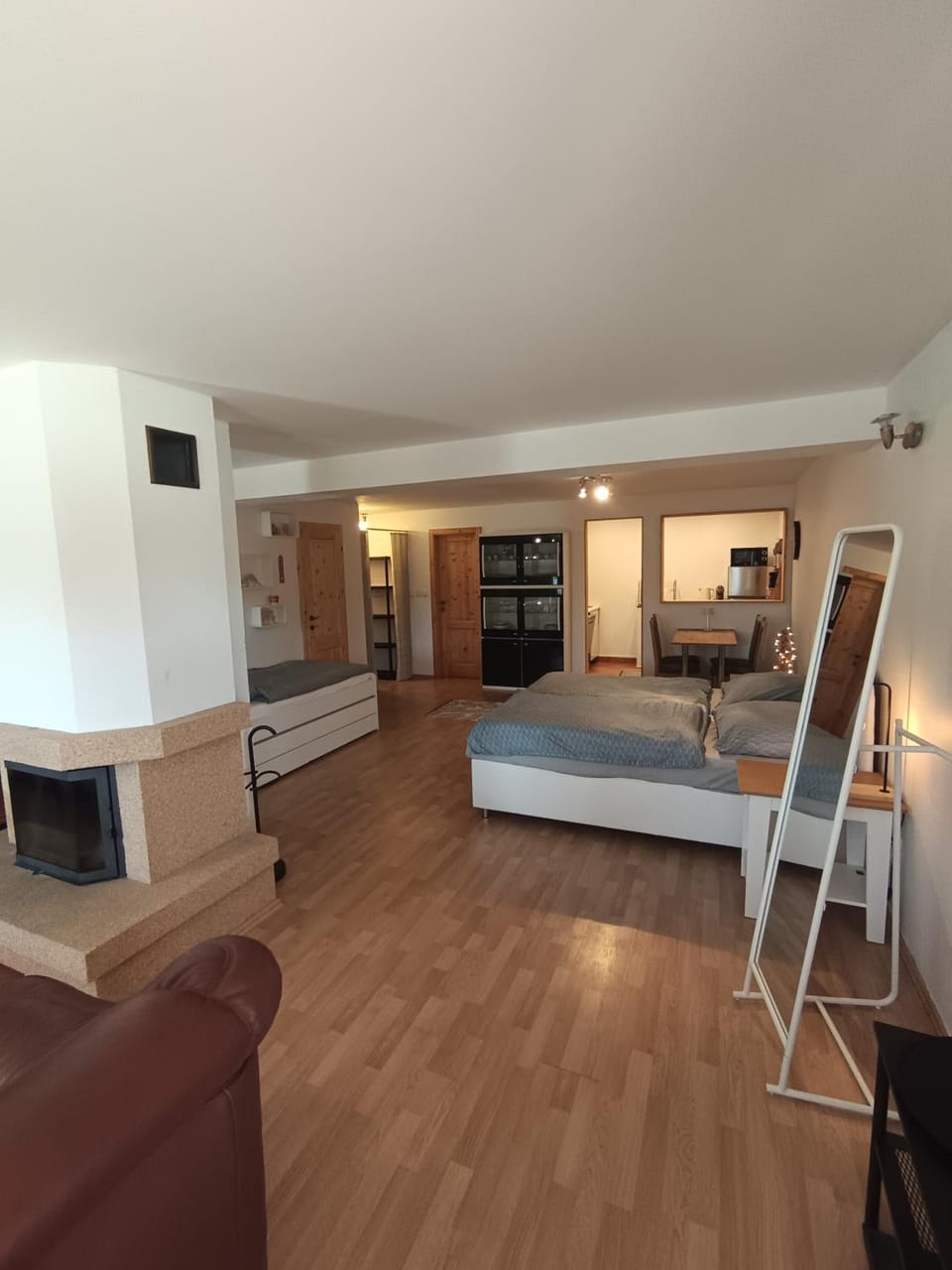 Living room, Dining area, Bedroom, kitchen