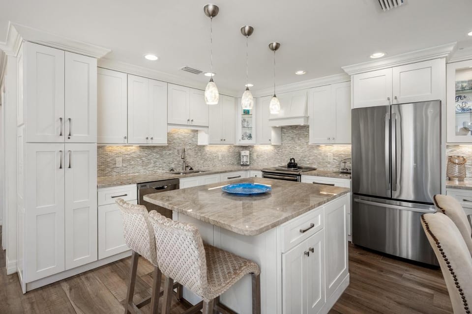 #532 Sanibel Moorings Gulf View House in Sanibel Island