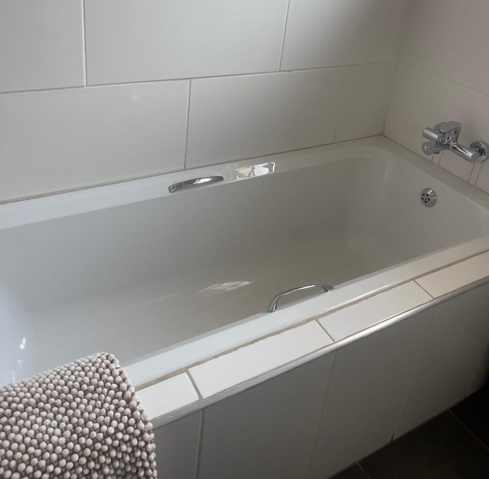 Greenstone Mews Acacia Apartment in Harare