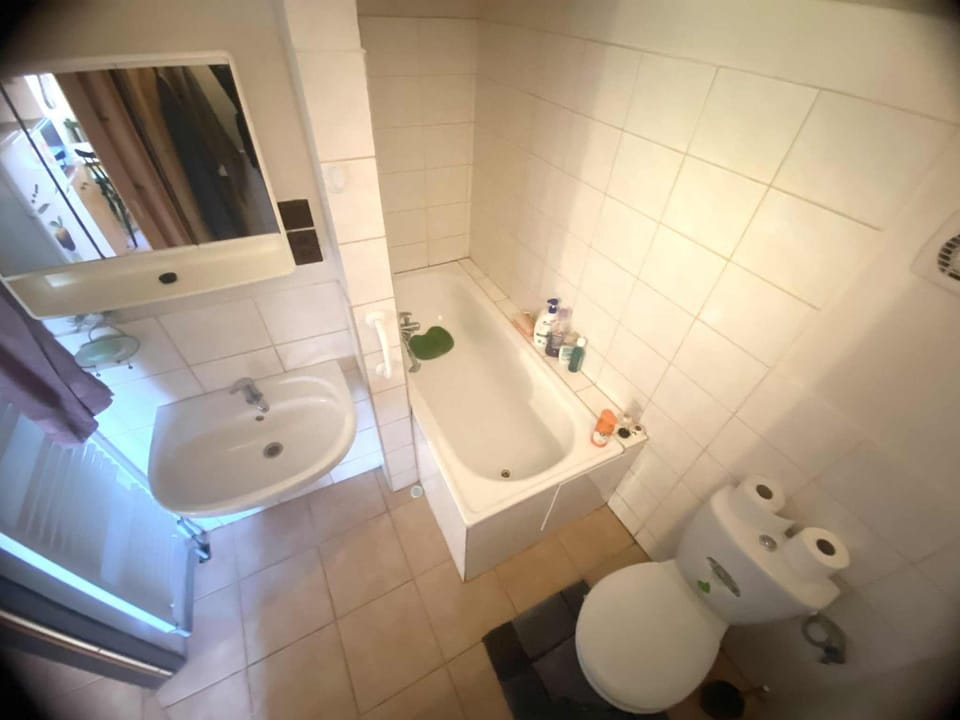 Toilet, Bathroom, Bath, towels
