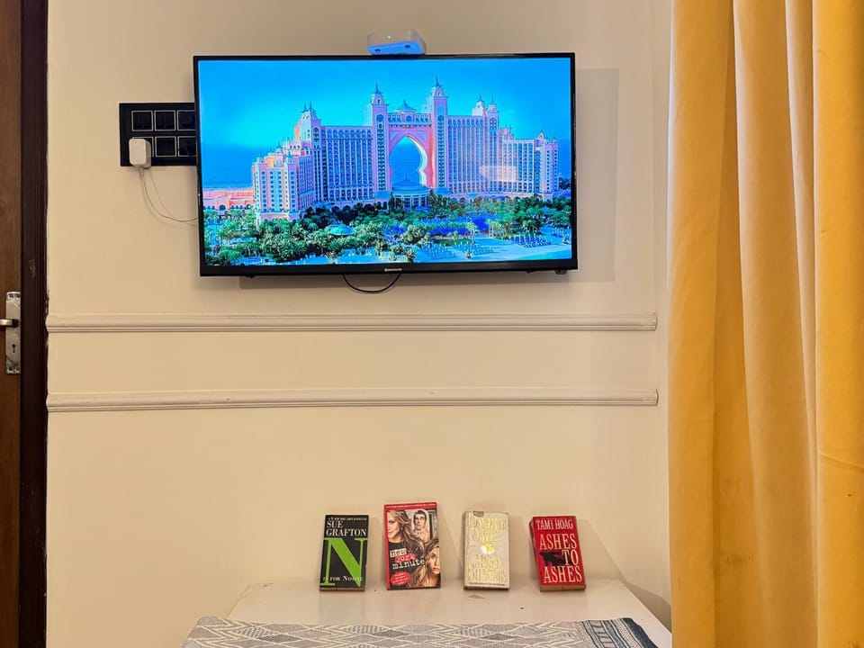 TV and multimedia, Evening entertainment