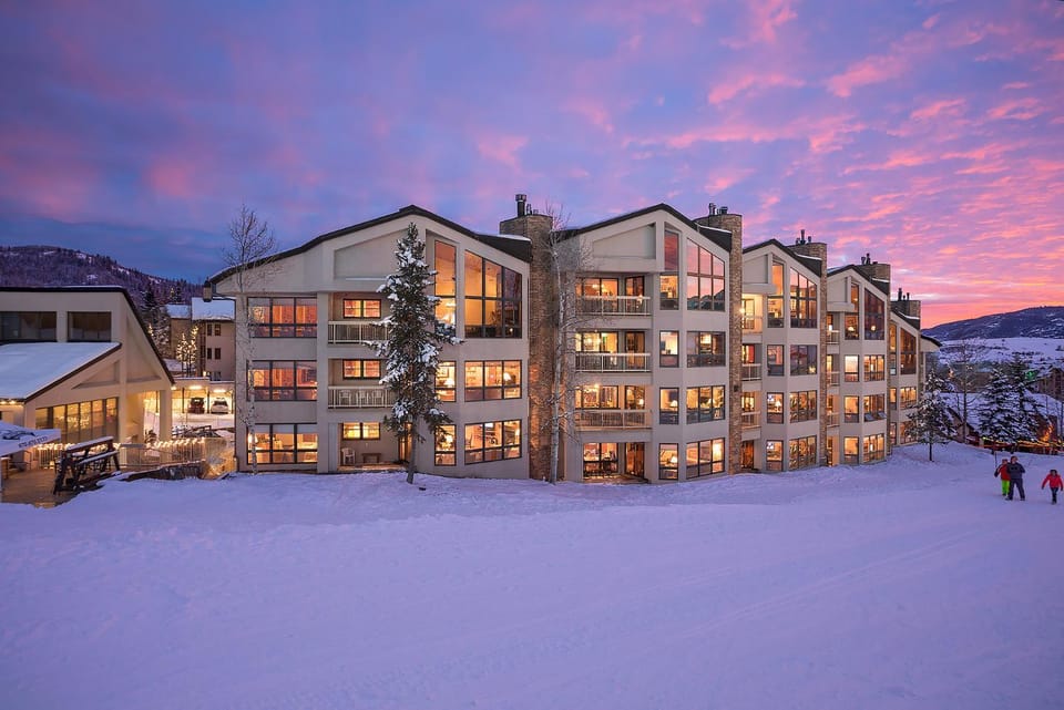 CX124 - Chateau Chamonix Apartment in Steamboat Springs