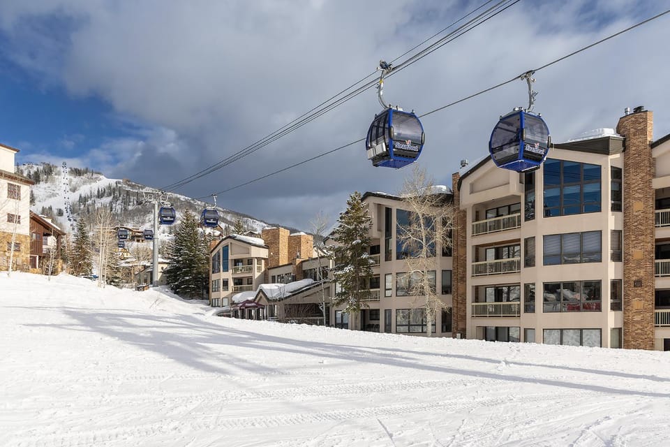 CX124 - Chateau Chamonix Apartment in Steamboat Springs