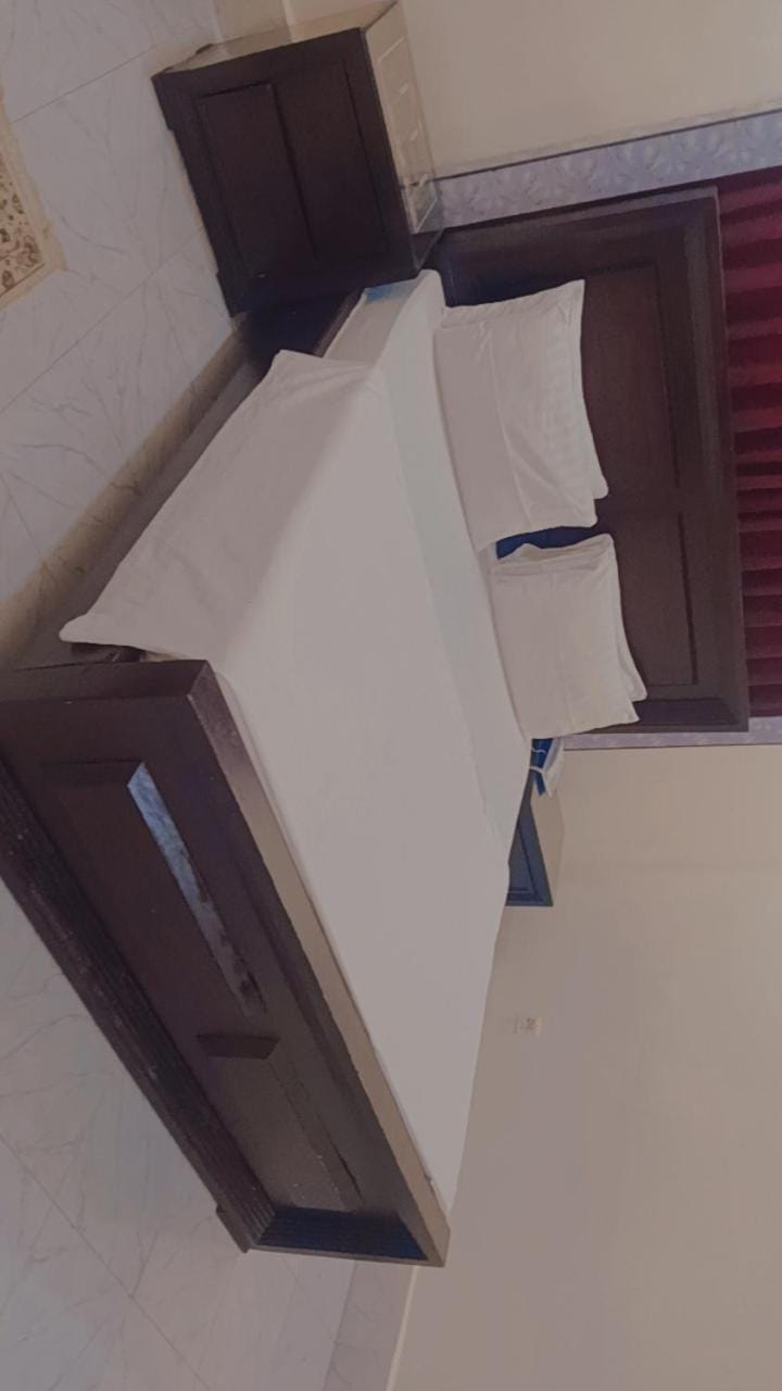 Hotel Royal vista Bed and Breakfast in Karachi