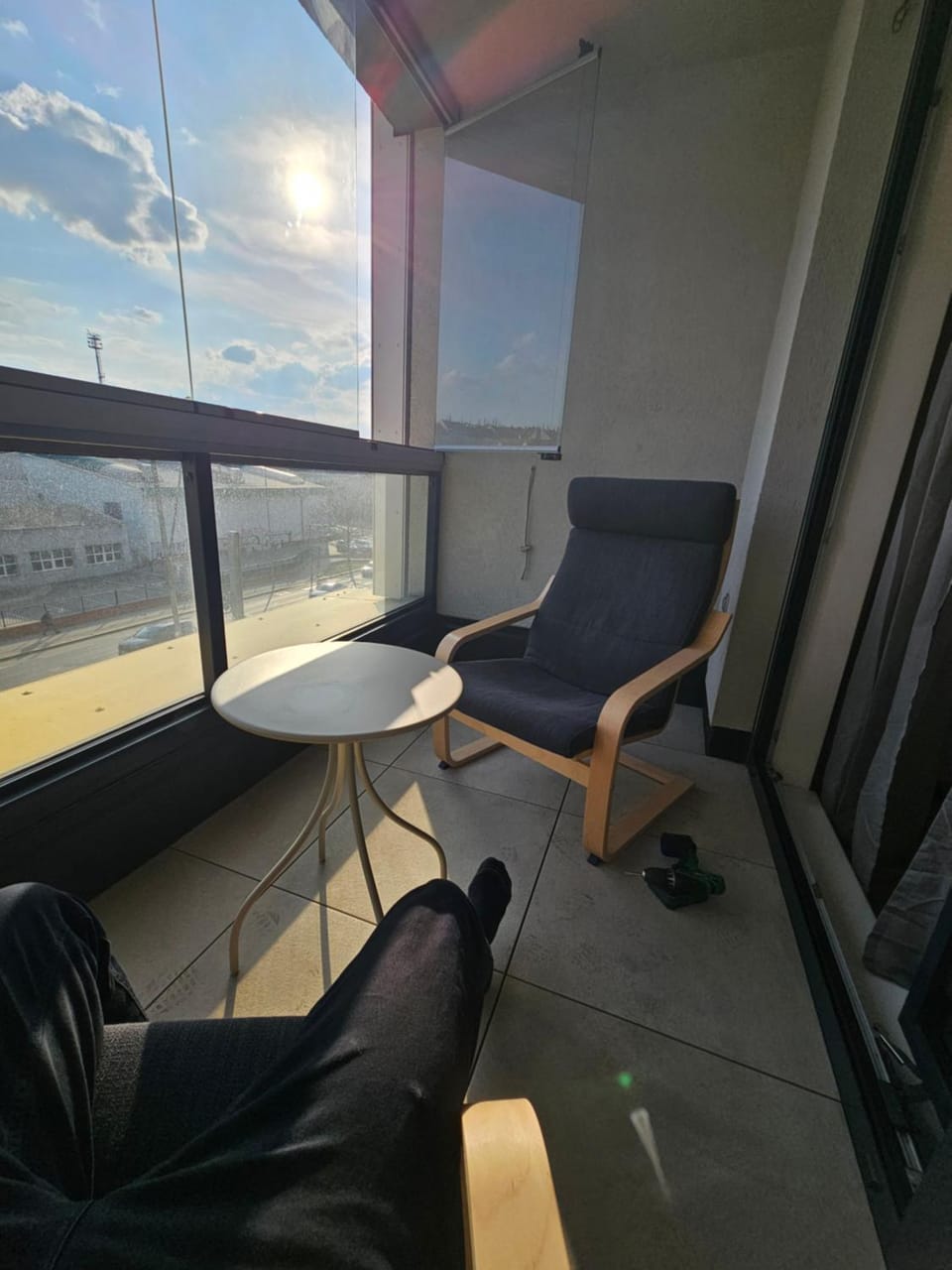 Centre Design Suite O2 Arena - Parking - large glass balcony - plátce DPH - big TV - Coffee, 24-7 Self Check-in Apartment in Prague
