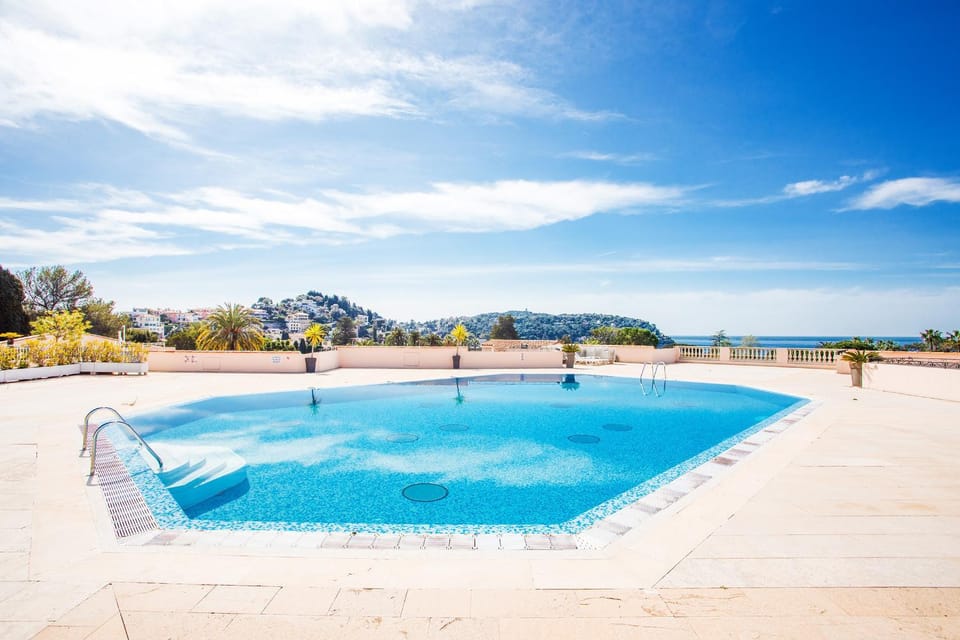Natural landscape, Sea view, Swimming pool