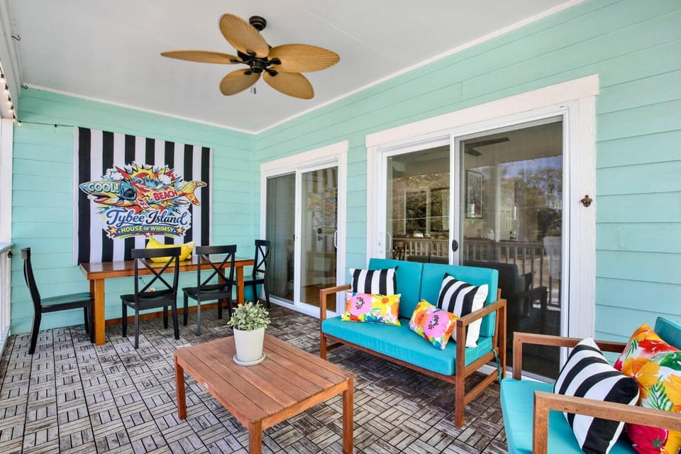 Patio, Seating area