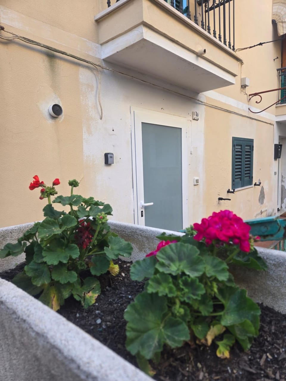 Property building, Balcony/Terrace