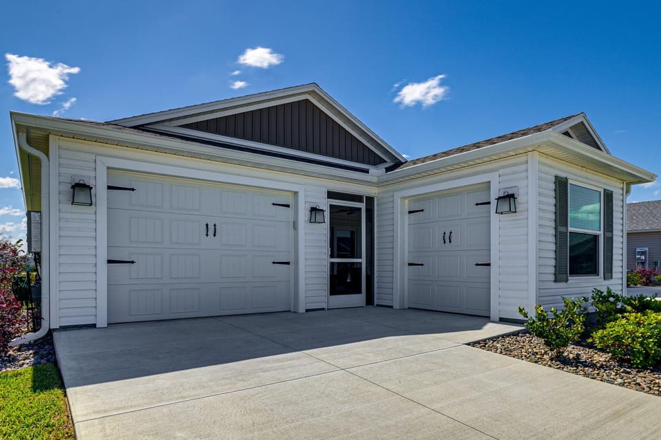 1 Mi to Eastport Square | Waters Edge Escape! House in Wildwood