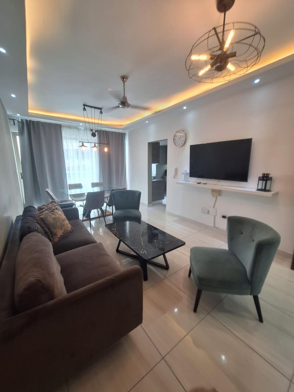 Communal lounge/ TV room, TV and multimedia, Living room