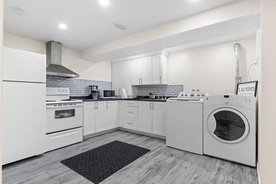 laundry, kitchen