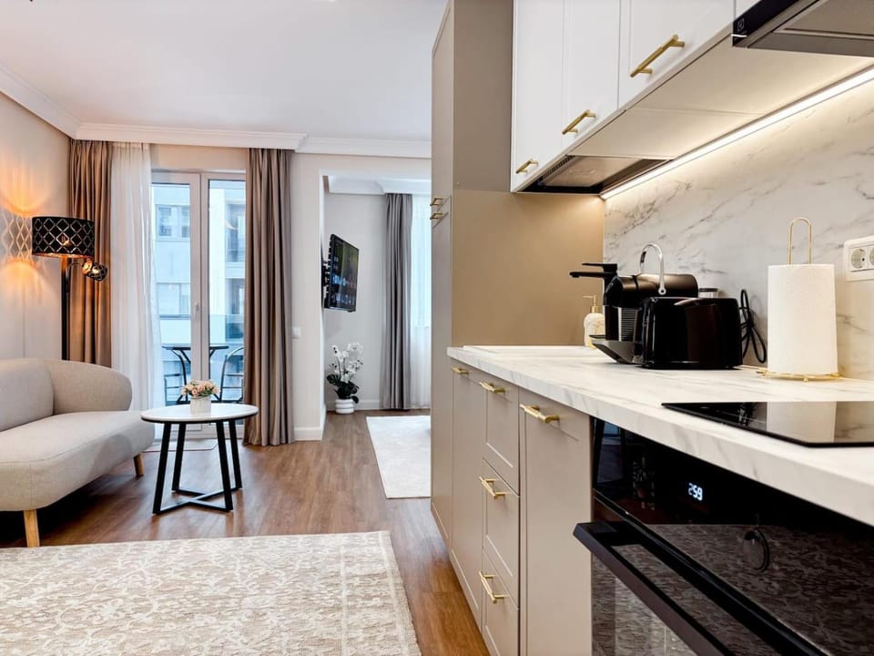 Zeya Modern Stay with Underground Parking Apartment in Cluj-Napoca