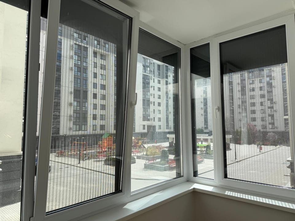 Apartament white Park Green Apartment in Chișinău