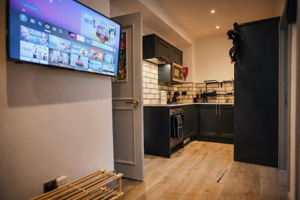 Casa Cabana - Building - sleep 20 Apartment in Newcastle upon Tyne