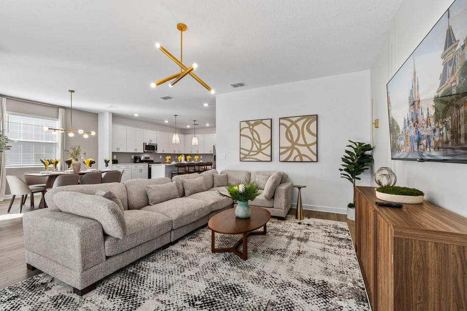 6BR Reunion Villa w Pool Spa & Themed Rooms 7894 House in Four Corners